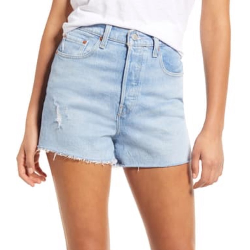 women levi denim shorts